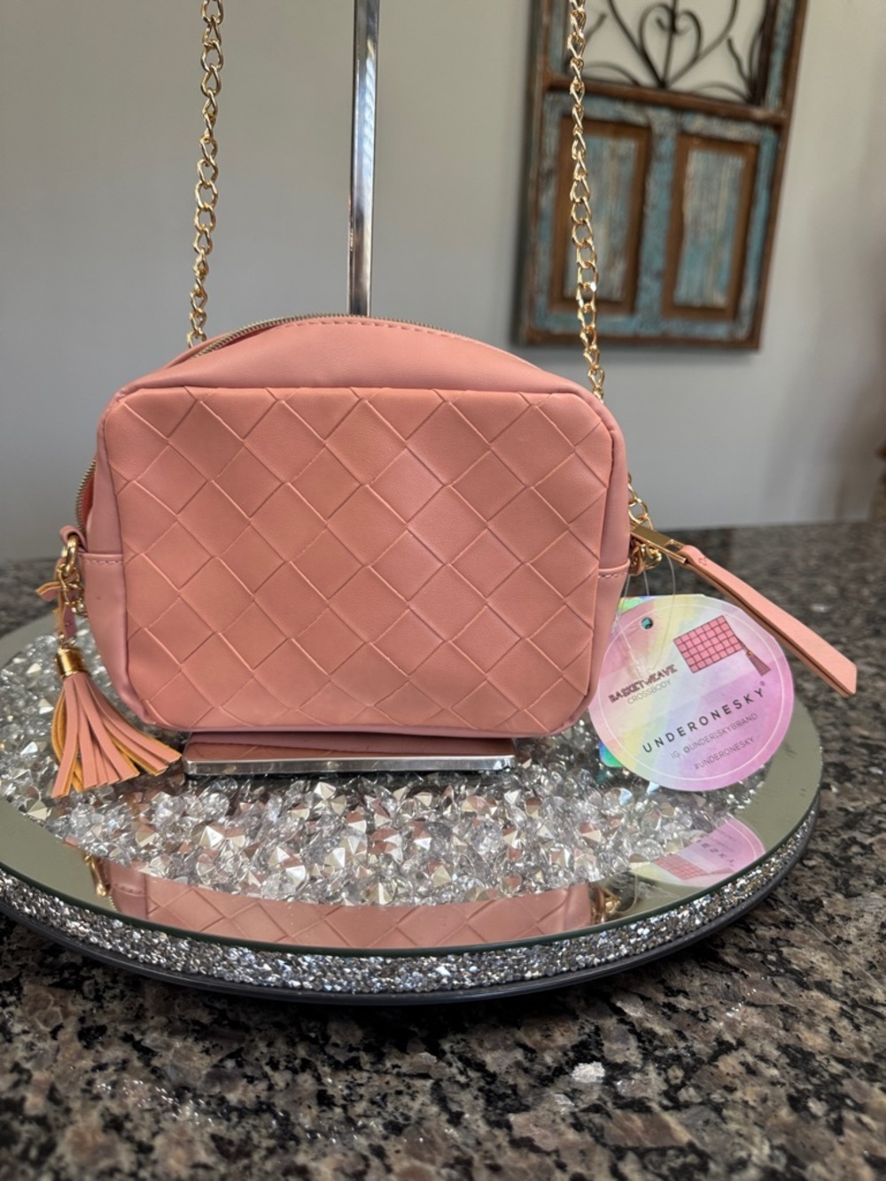 Under One Sky Pink basket weave Woven Crossbody with Gold Chain NWT